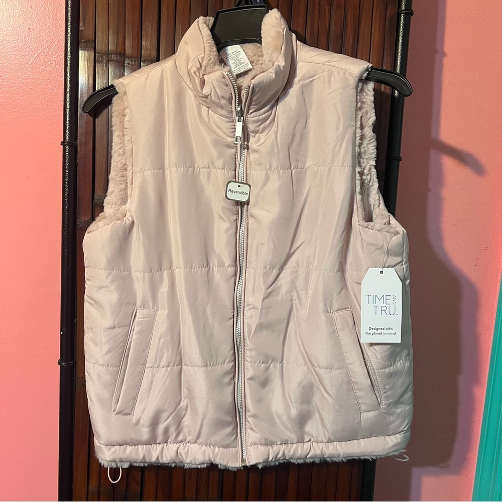 Time and Tru Light Pink Quilted Reversible Vest - Picture 1 of 5